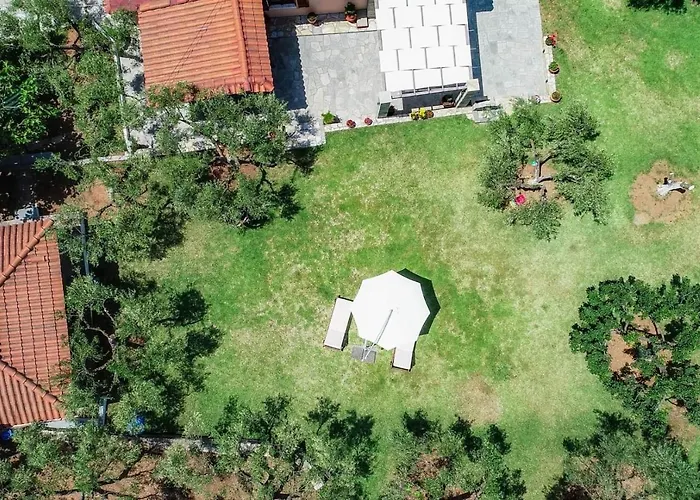 Small Paradise Nyaraló